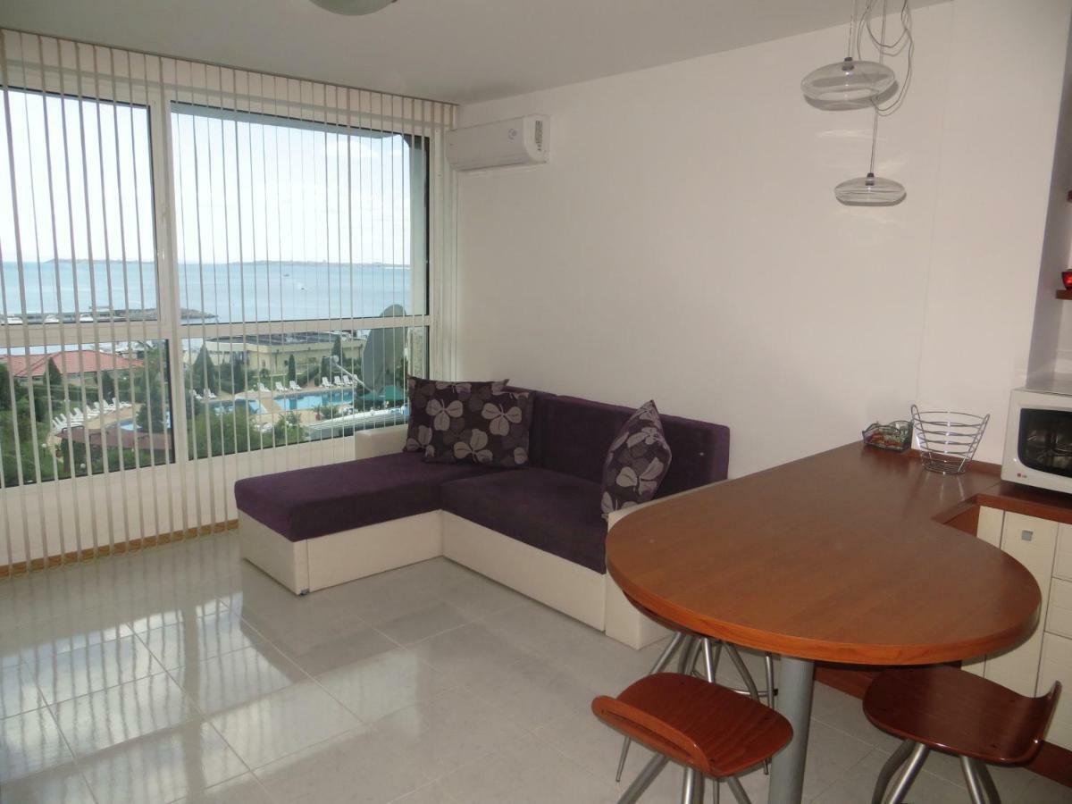 Holiday Apartment In Riviera Complex 스베티 블라스 외부 사진